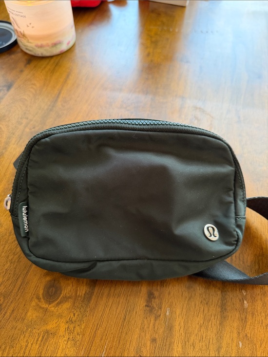 lululemon athletica Handbags - Lululemon belt bag (unisex) (forest green)